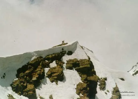 Niall & Harry on the summit of Cheget, 3400m