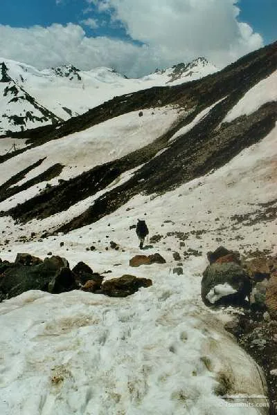 Niall on Elbrus, 3000m